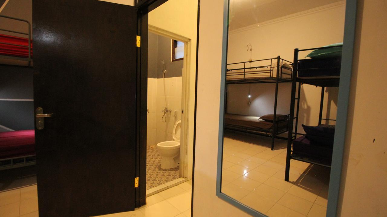 Hati Hati Hostel Yogyakarta Luaran gambar